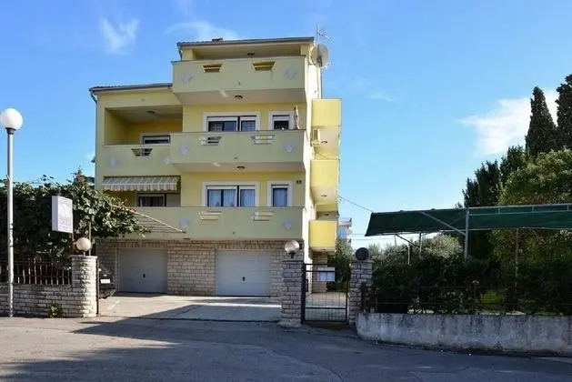 Apart Daire (Vinko - 100m from beach - A1(6))