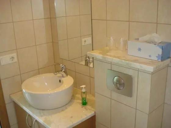 Tek Büyük veya İki Ayrı Yataklı Oda, Özel Banyo