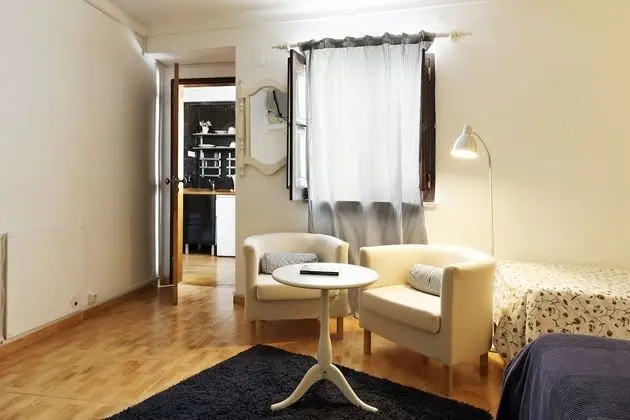 Üç Kişilik Oda