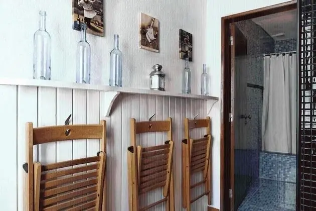 Üç Kişilik Oda