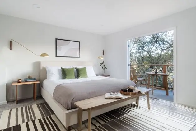 Ev (4 Bedrooms)