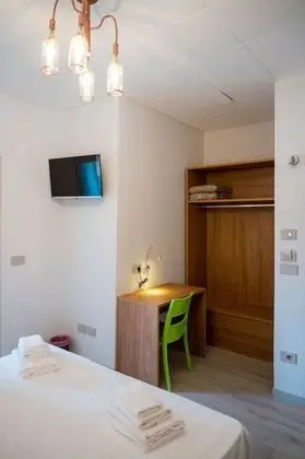 Basic Tek Büyük veya İki Ayrı Yataklı Oda (Roero Arneis)