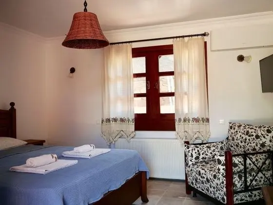 Tek Büyük Yataklı Oda, Dağ Manzaralı