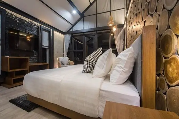 One Bedroom Duplex