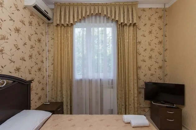 Standard Tek Büyük Yataklı Oda
