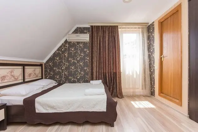 Standard Üç Kişilik Oda