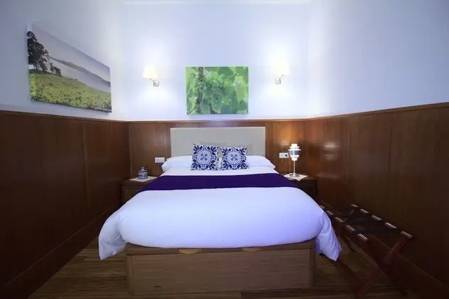 Standard Tek Büyük Yataklı Oda, 1 Büyük (Queen) Boy Yatak (Rias Baixas)