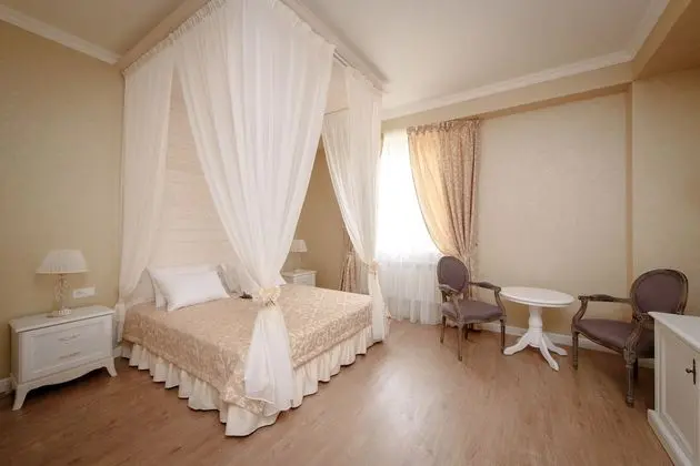 Honeymoon Oda, Üzüm Asması Manzaralı