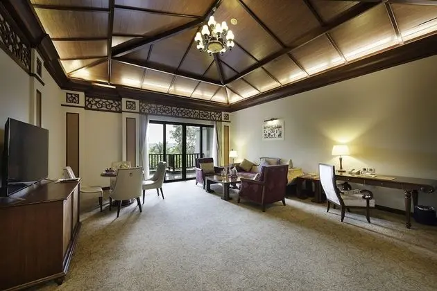 Dubleks, 1 En Büyük (King) Boy Yatak, Kişiye Özel Havuzlu (Villa with VinWonders Access)