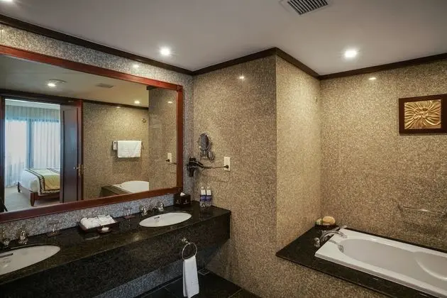 Deluxe Tek Büyük Yataklı Oda, Okyanus Manzaralı