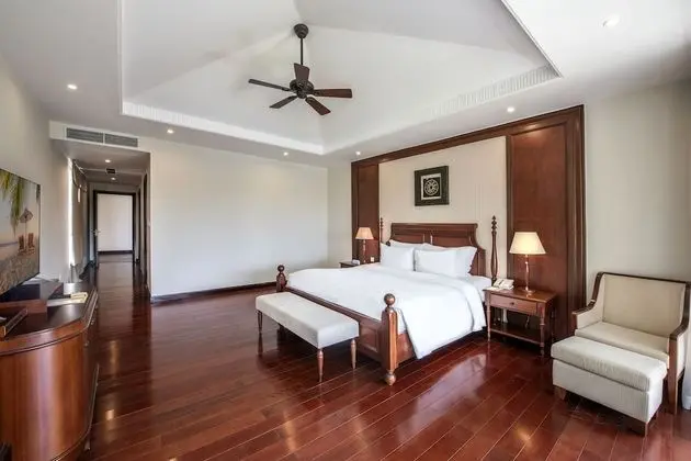 Villa, 3 Yatak Odası, Kişiye Özel Havuzlu, Göl Manzaralı (VinWonders, Safari Parks Access)