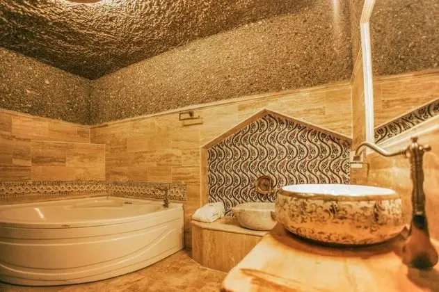 https://images.odamax.com/img/1024x768/odamax/image/upload/Vintage_Cave_House_202605051340141__T6A3226.jpg