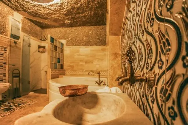 https://images.odamax.com/img/1024x768/odamax/image/upload/Vintage_Cave_House_202605051340144__T6A3231.jpg