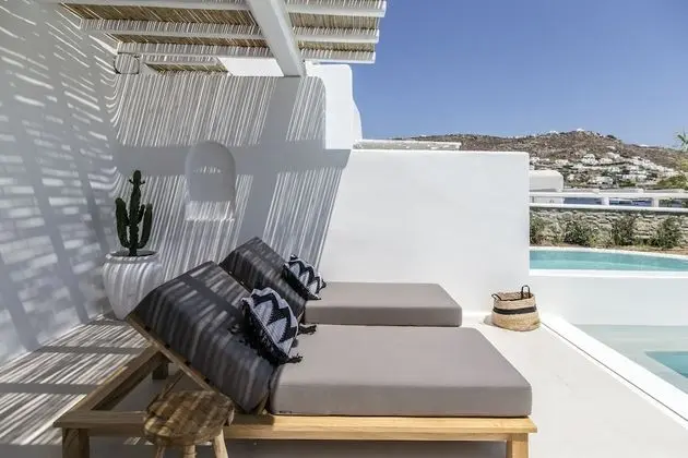 Premium Maisonette with Private Pool