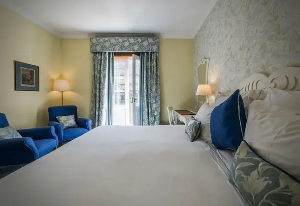 Tek Büyük Yataklı Oda, Balkon, Nehir Manzaralı