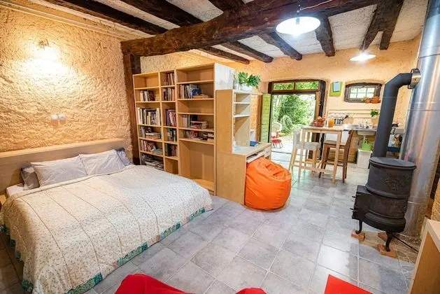 Stüdyo (Studio)