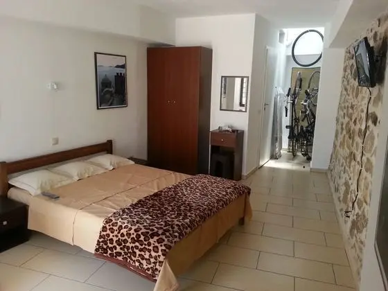 Design Stüdyo Süit, 1 Çift Kişilik Yatak