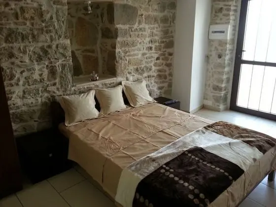 Design Stüdyo Süit, 1 Çift Kişilik Yatak