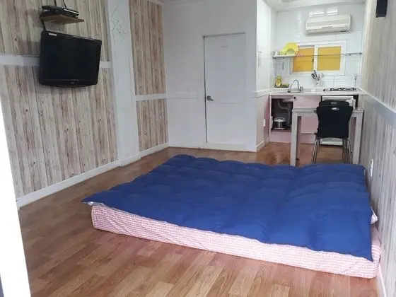 Standard Tek Büyük Yataklı Oda