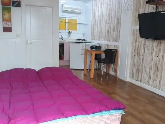 Standard Tek Büyük Yataklı Oda