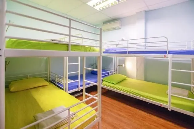Family Oda, Ortak Banyo (6 Beds Family Room with)