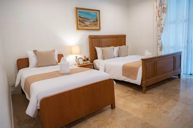 Suite with Garden View