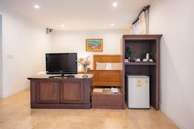 Suite with Garden View