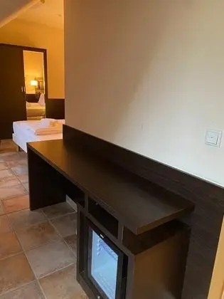 Tek Büyük Yataklı Oda