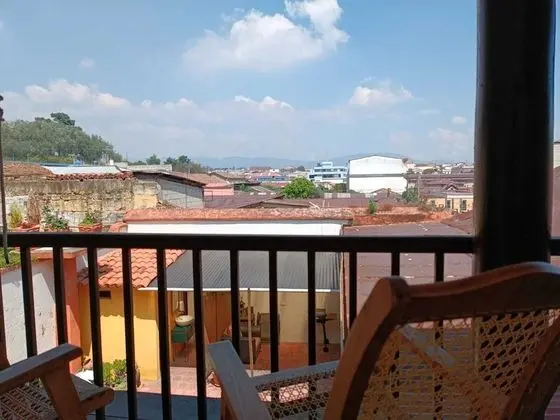 Family İki Ayrı Yataklı Oda