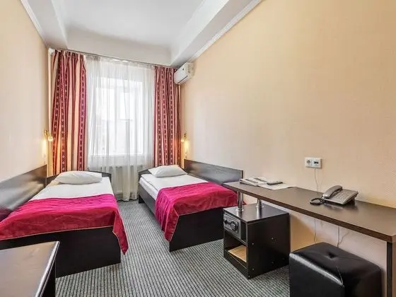 Standard Tek Büyük veya İki Ayrı Yataklı Oda