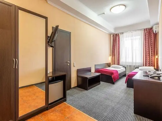 Standard Tek Büyük veya İki Ayrı Yataklı Oda