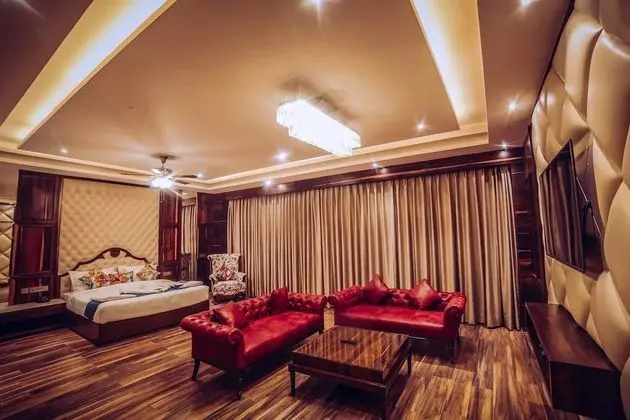 Deluxe Süit, 1 En Büyük (King) Boy Yatak