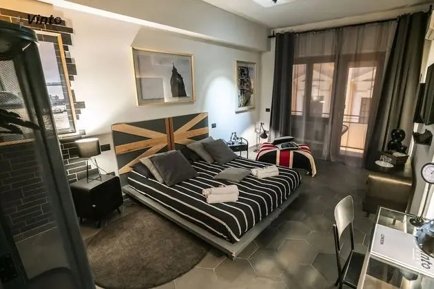 Superior Tek Büyük veya İki Ayrı Yataklı Oda, Balkon, Kısmi Deniz Manzaralı