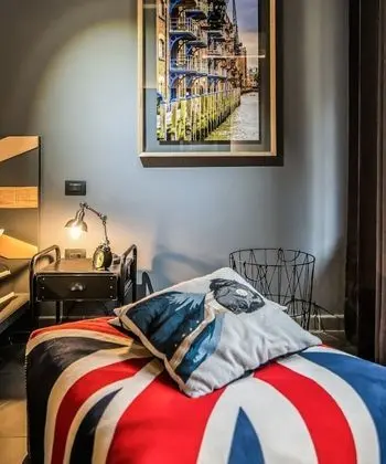 Superior Tek Büyük veya İki Ayrı Yataklı Oda, Balkon, Kısmi Deniz Manzaralı