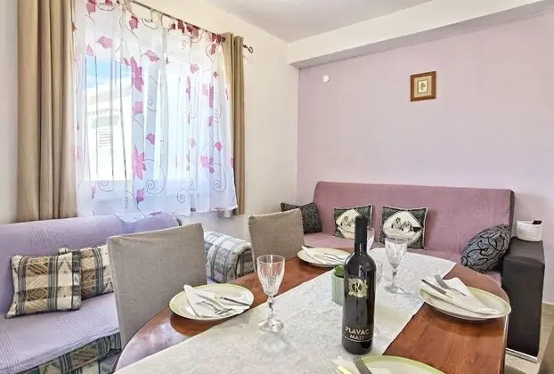 Apart Daire (Vinx - grill and terrace - A1(2+2))