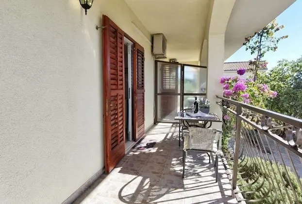 Apart Daire (Vinx - grill and terrace - A1(2+2))