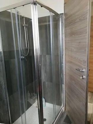 Tek Büyük Yataklı Oda, Teras