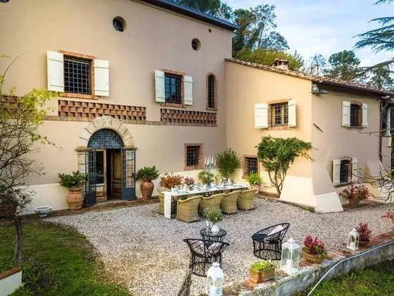 Villa