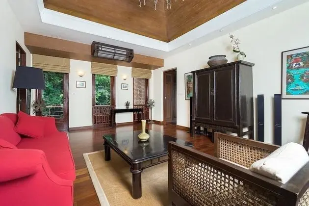 4 Bedrooms Luxury Villa with Ocean View