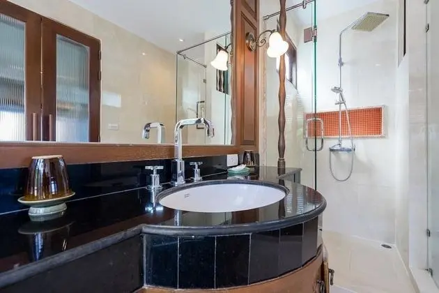 4 Bedrooms Luxury Villa with Ocean View