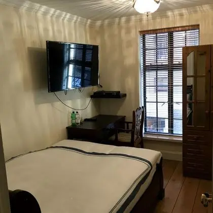 Single Room with Private External Bathroom