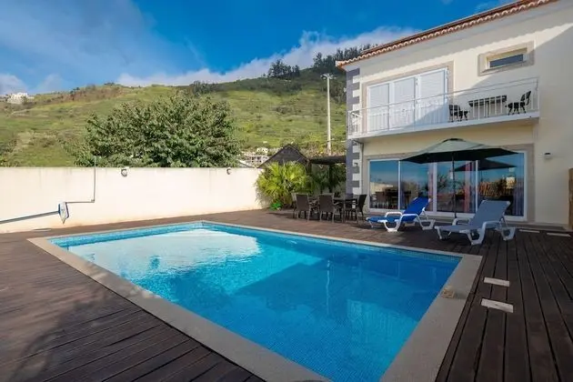 Villa, 3 Yatak Odası, Kişiye Özel Havuzlu, Deniz Manzaralı