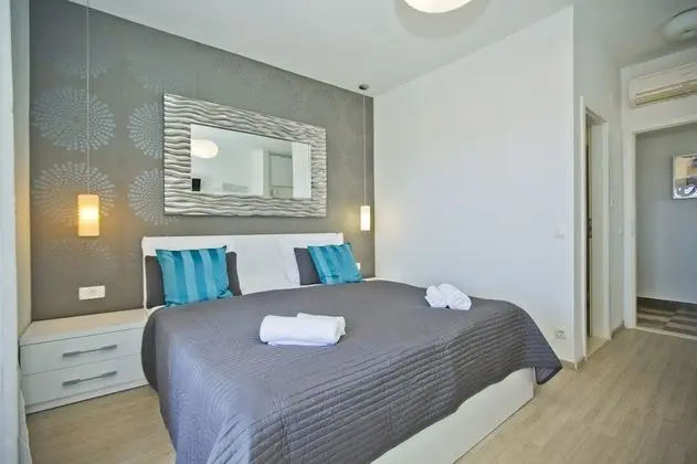 Comfort Tek Büyük Yataklı Oda, Teras, Deniz Manzaralı