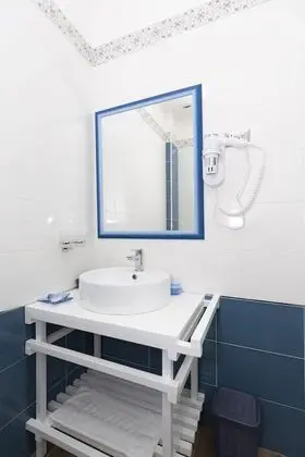 Comfort Tek Büyük veya İki Ayrı Yataklı Oda (Maldive)