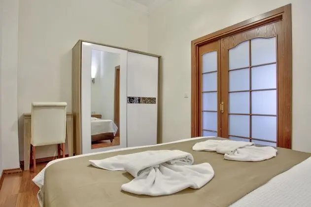 Deluxe Family Suite