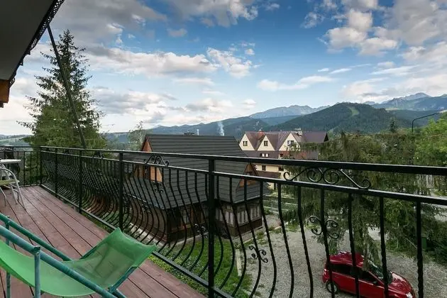 Classic Apart Daire, Dağ Manzaralı (Paula)