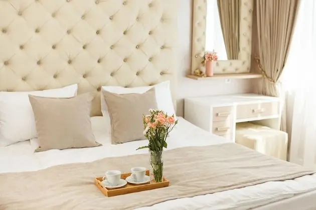 Luxury Apart Daire, 1 En Büyük (King) Boy Yatak ve Çekyat, Şömine (Tulpanov st.,bldg 3,apt 44)