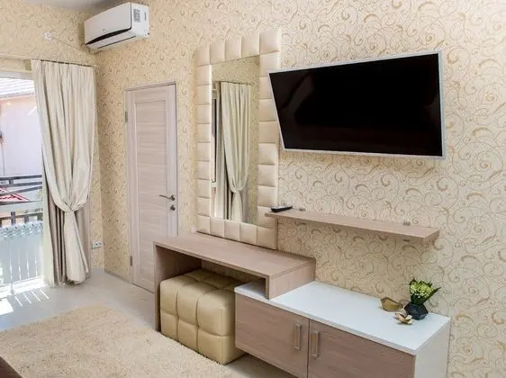 Luxury Apart Daire, 1 En Büyük (King) Boy Yatak (Yuzhnih Kultur st., bldg.10a, apt.26)