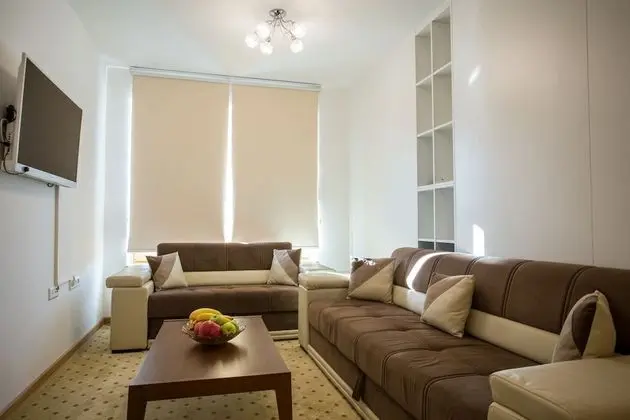 Apart Daire, 2 Yatak Odası, Nehir Manzaralı