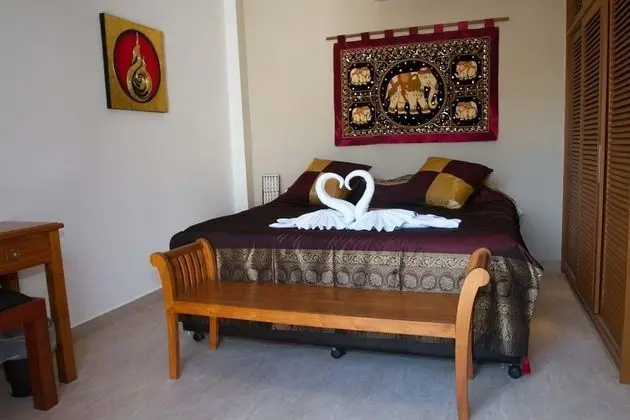 3 Bedroom Tropicana Villa with Pool